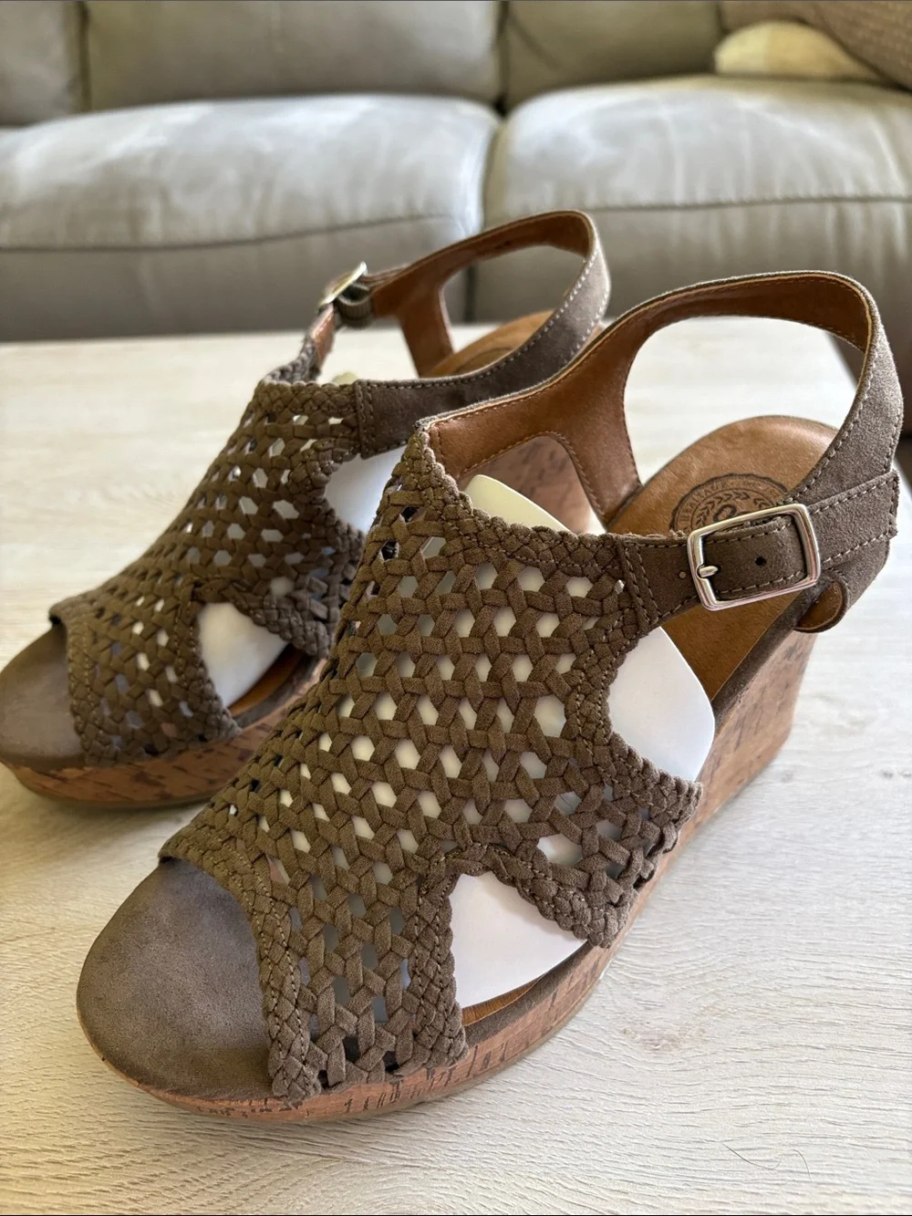 SO Authentic American Heritage Taupe Woven Cork Wedge Sandals Size 8M Boho